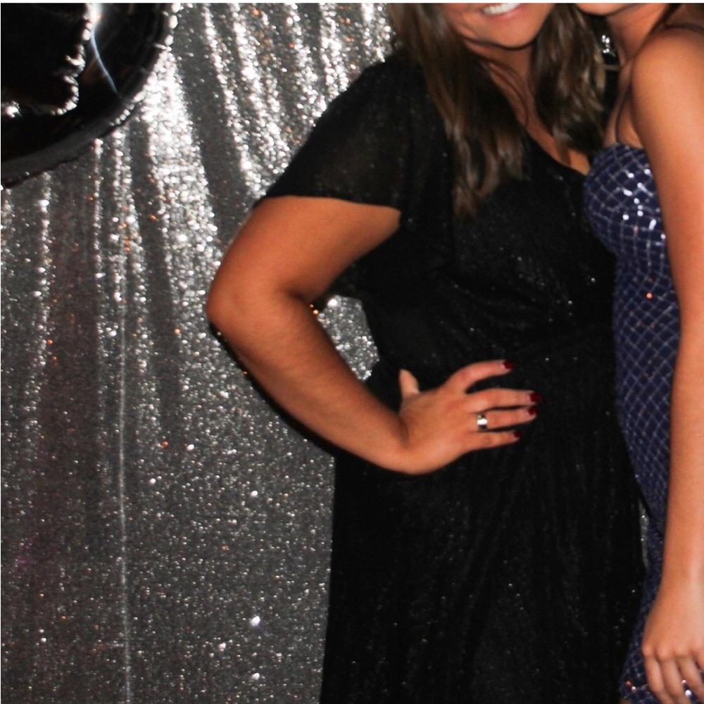 Francesca’s Trixxi Black Sparkle Mini Dress - Picture 7 of 8